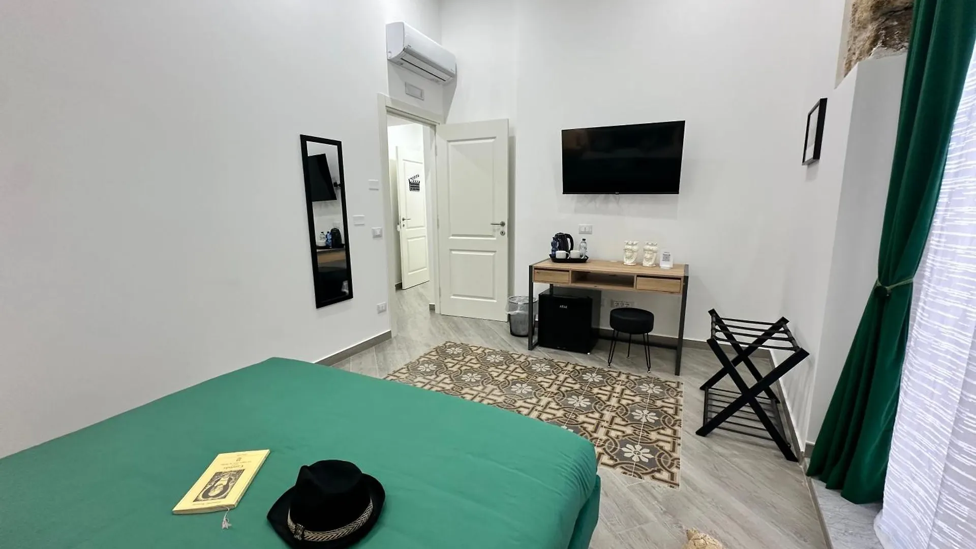 Kalia Rooms Palermo 0*,  Italia